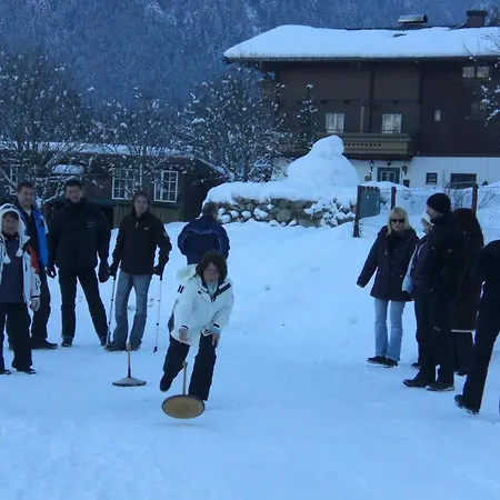 Bauernhof Oberscheffau 팜스테이